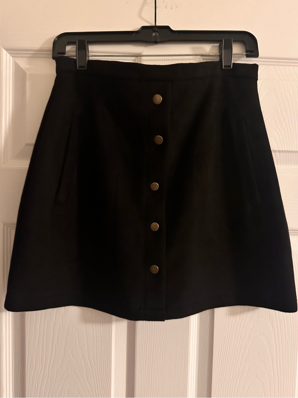 HYFVE Black Faux Suede Button Front A-Line Mini Skirt Size Large